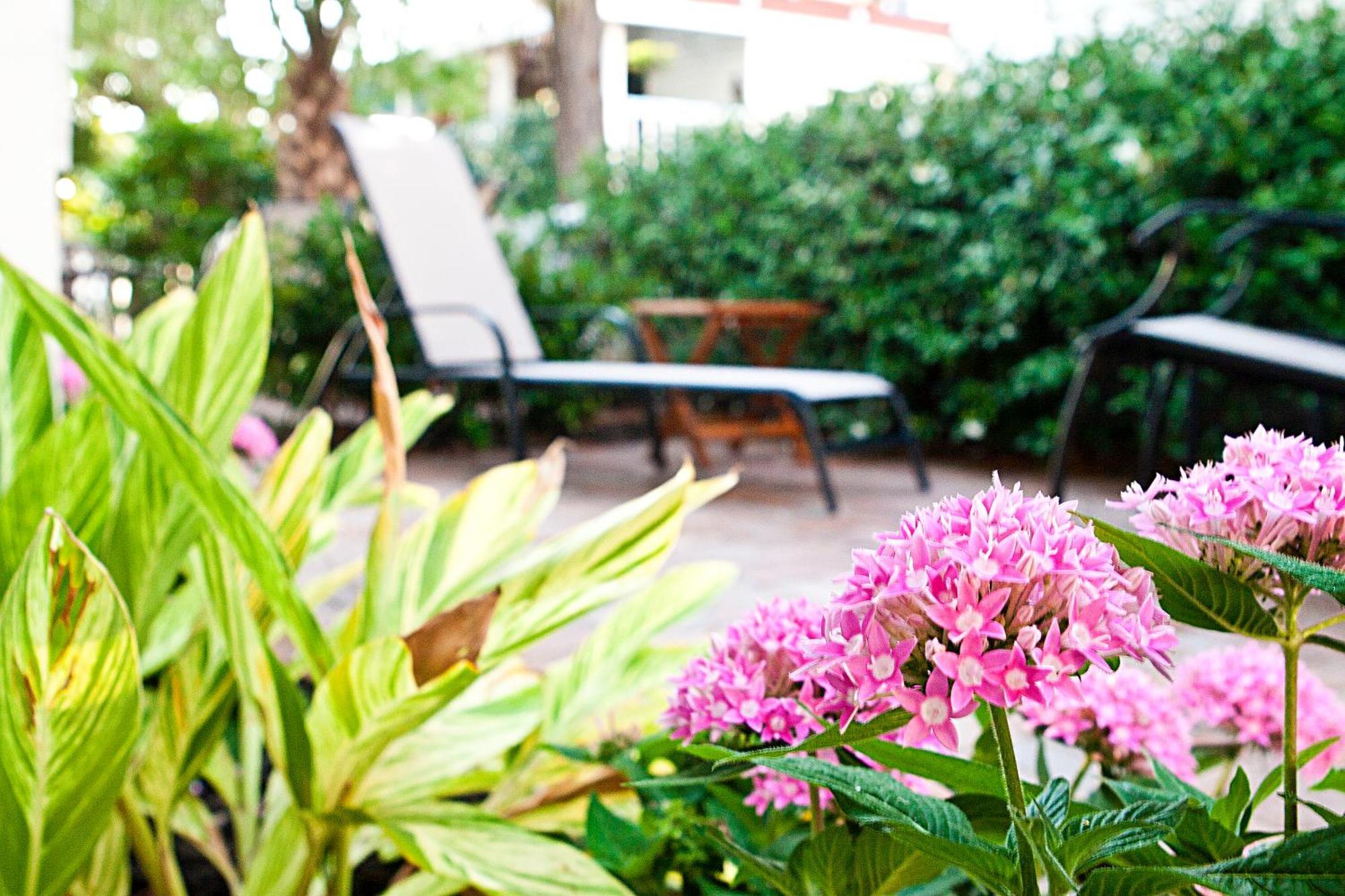 Desoto Gardens Hotel
